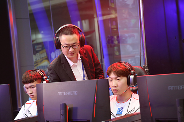 孩子爱玩游戏学什么<a href=http://njxh.cn target=_blank class=infotextkey>专业</a>比较好